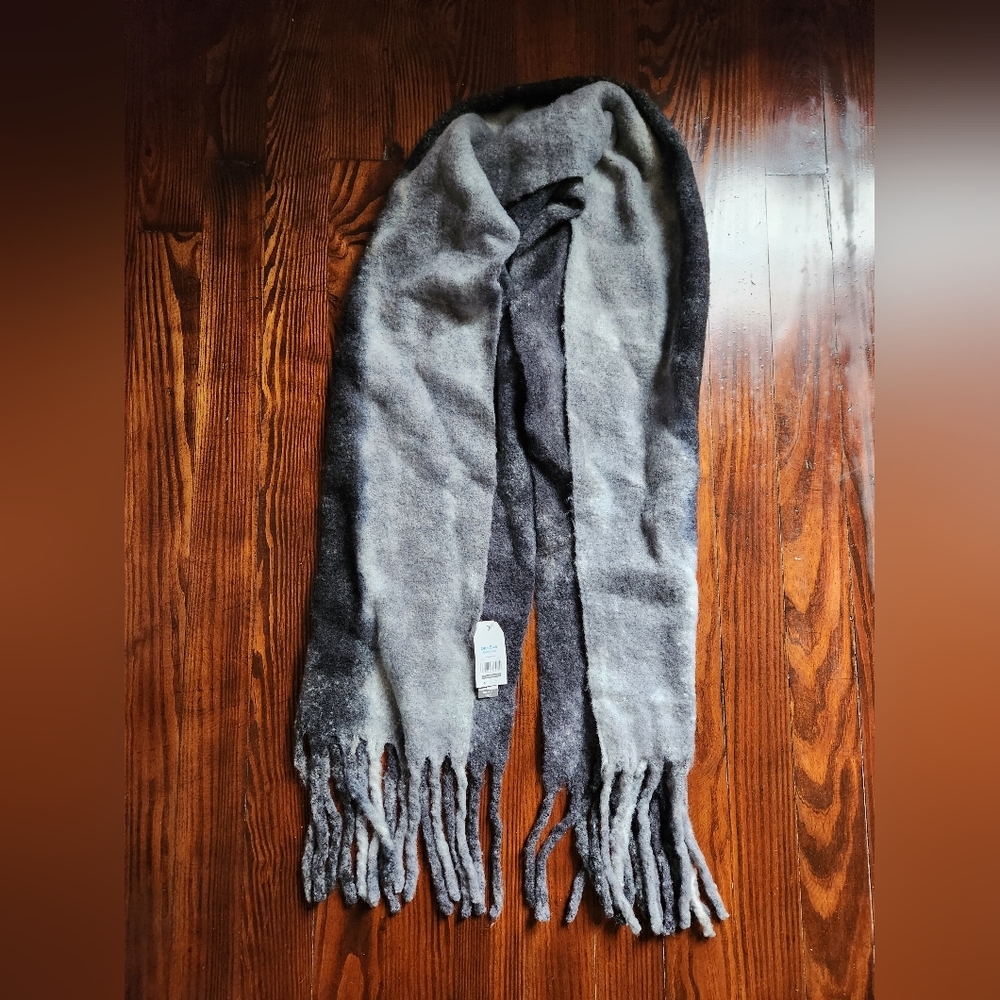 Soft fleece oversized scarf